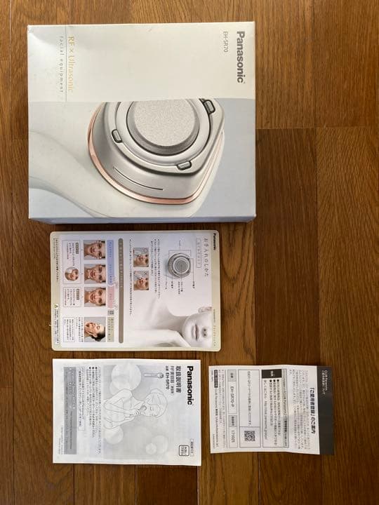 値下げ/Panasonic RF美容器 ピンク調 EH-SR70