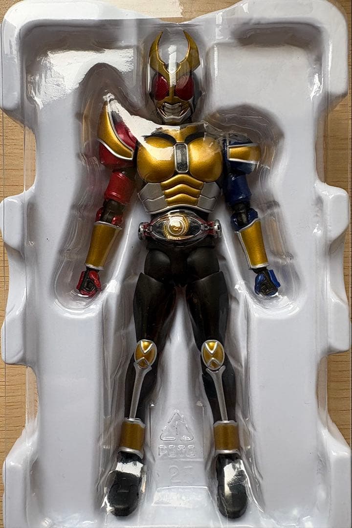真骨彫製法　仮面ライダーアギト　トリニティーフォーム