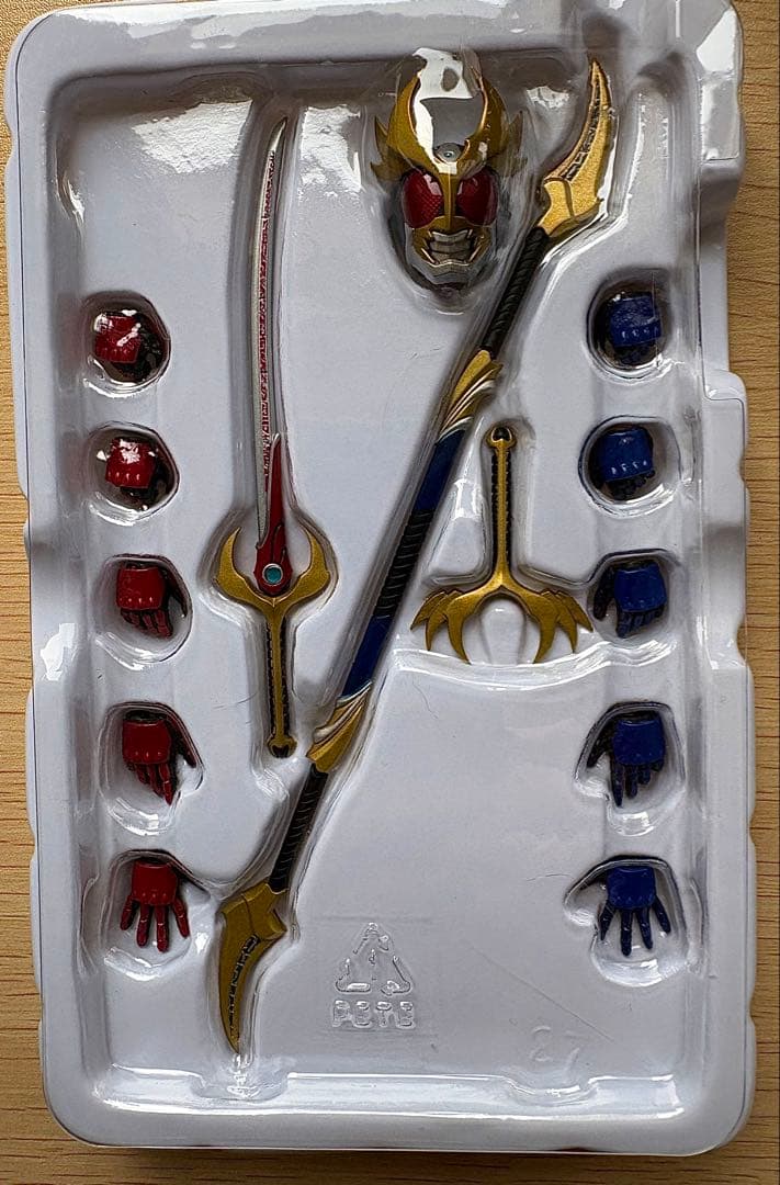真骨彫製法　仮面ライダーアギト　トリニティーフォーム