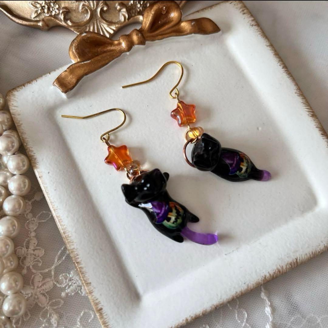 ฅハ21❤️ レジン　猫　ハロウィン　ピアス　イヤリング　ハンドメイド