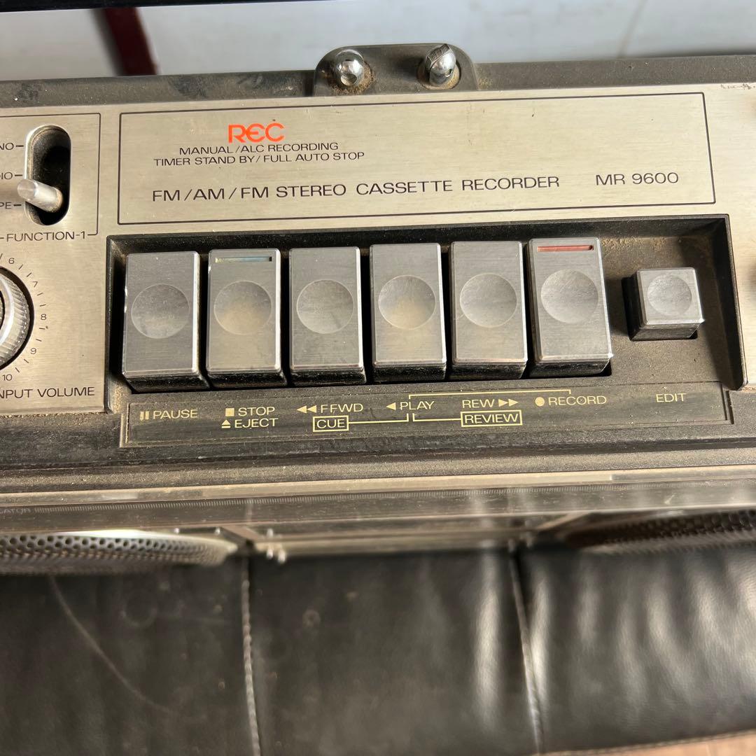 SANYO MR9600 サンヨー ラジオカセットレコーダー 通電確認済み