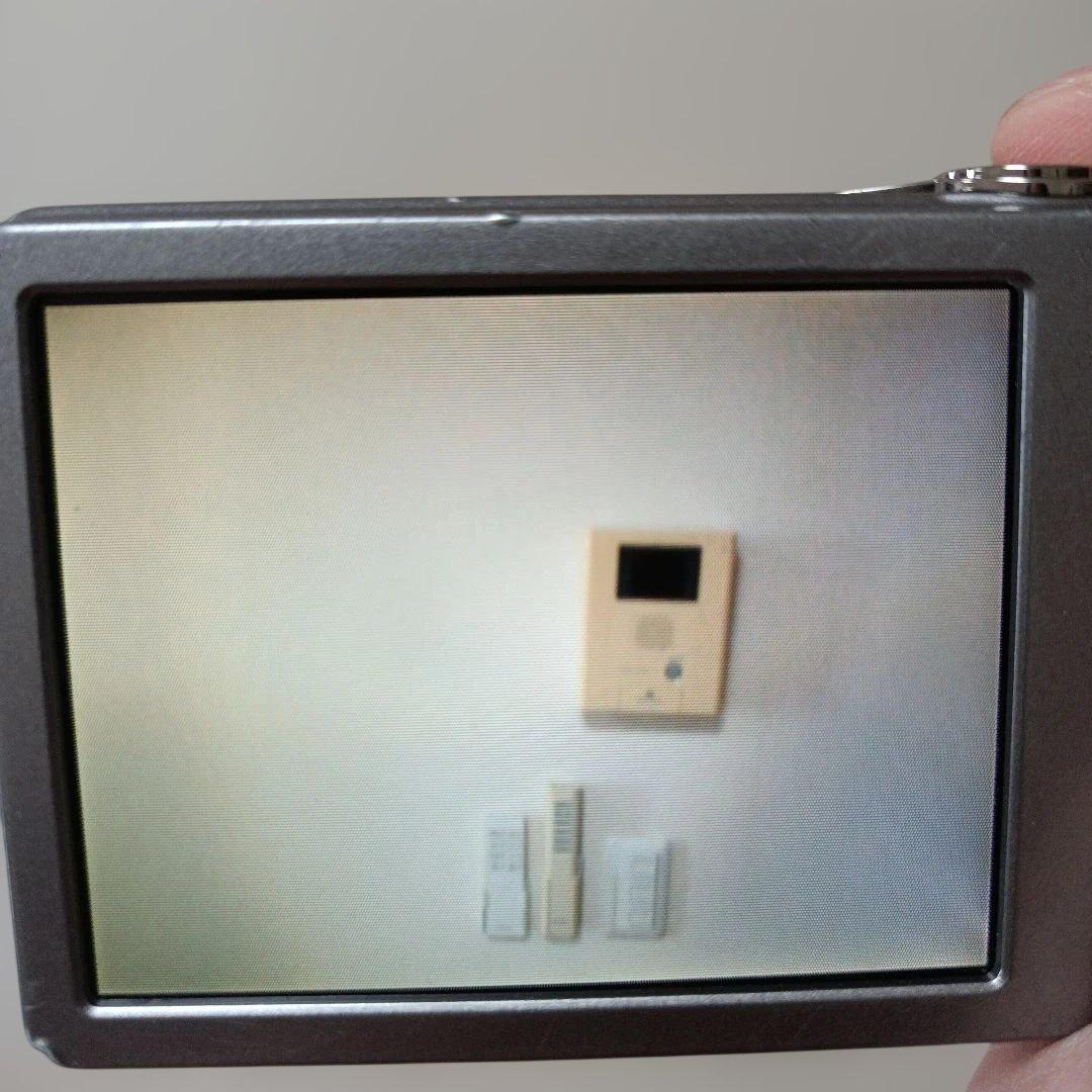 デジタルカメラ FUJIFILM FinePix JX690