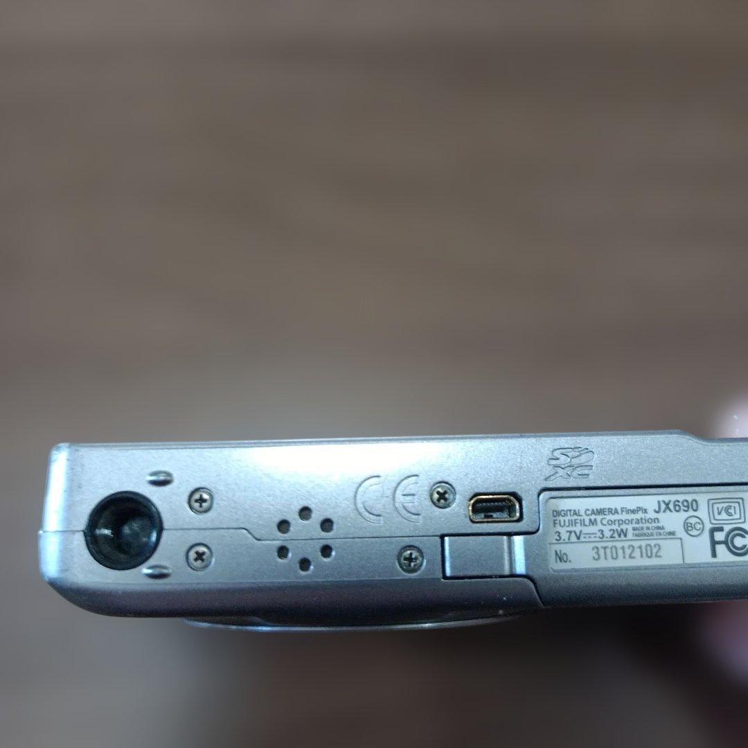 デジタルカメラ FUJIFILM FinePix JX690