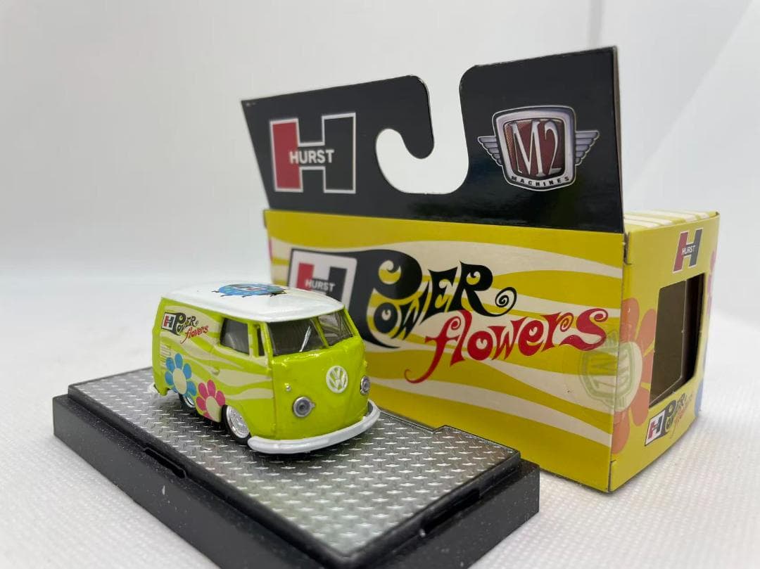 ミニカー 4R-699 M2 1/64 1960 VW Delivery Van S131