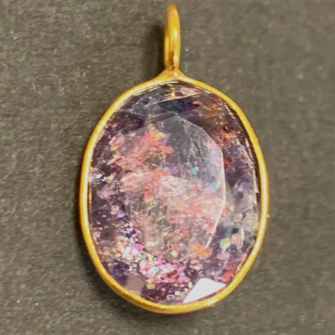 アイオライトサンストーン　ペンダントトップ　天然石