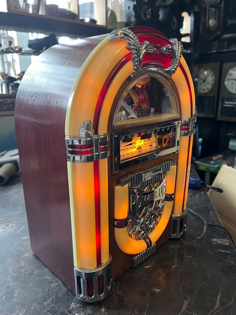 ジュークボックス、レトロジュークボックス、ラジオ絶好調、