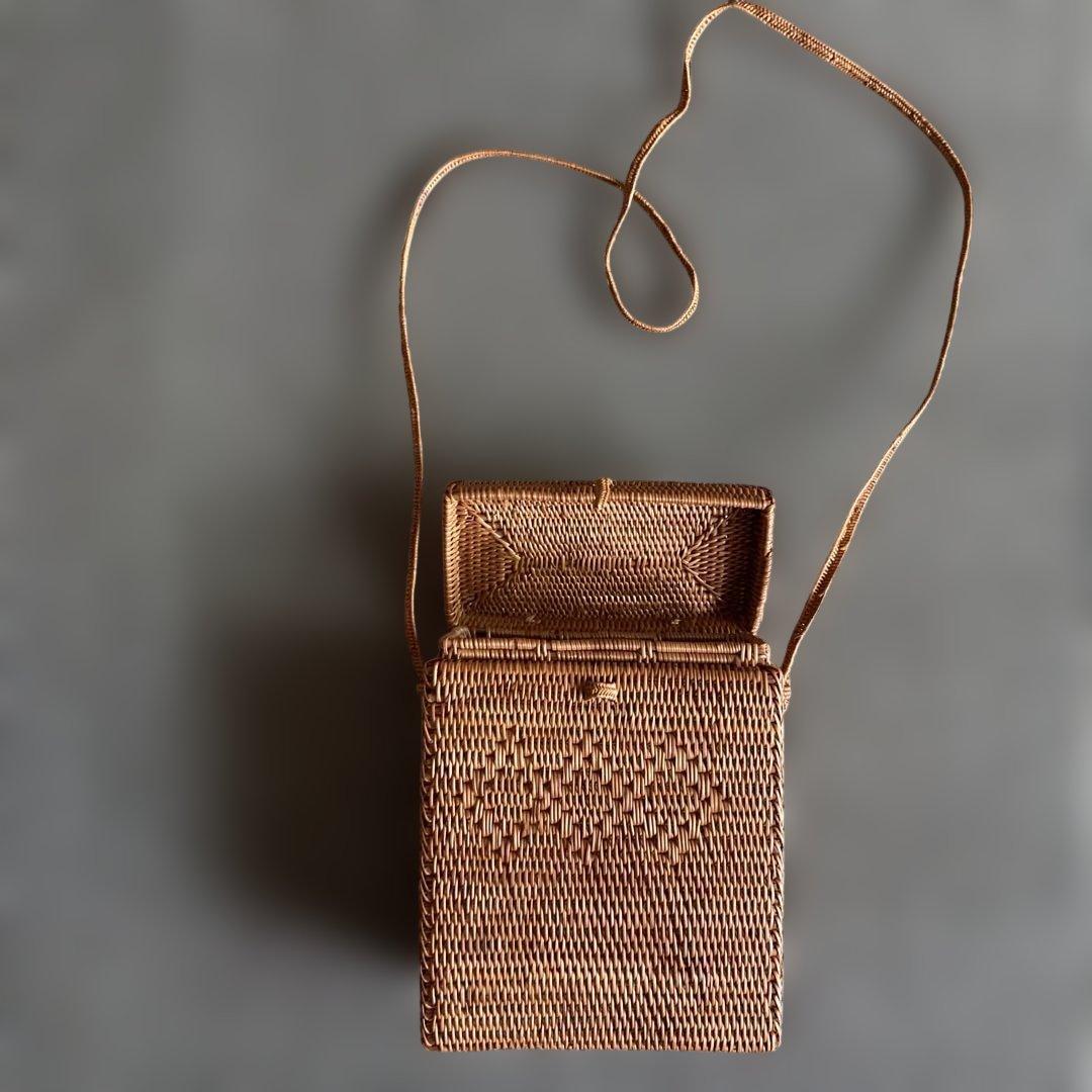 天然素材 フタ付きバスケット 四角形