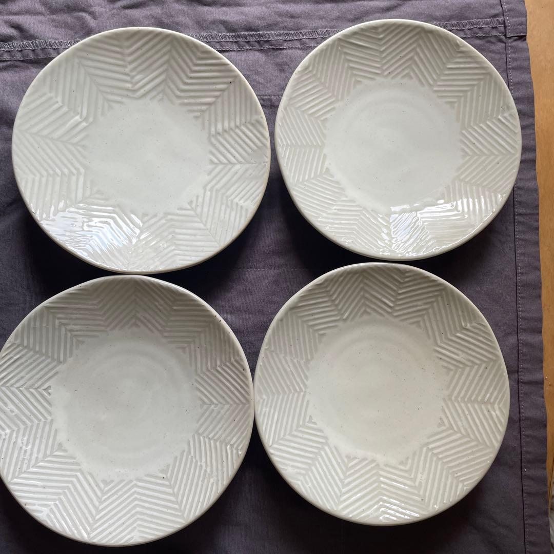 アイユー　ヘリンボーン六寸丸皿　新品未使用品6枚　じゅん
