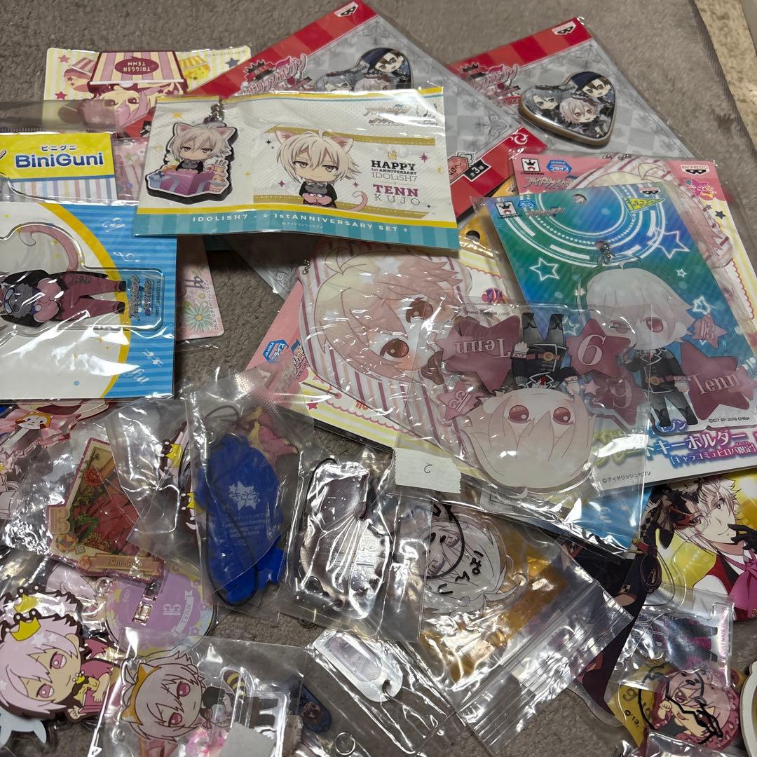 アイナナ 九条天 缶バッジ、アクスタ、キーホルダーなど