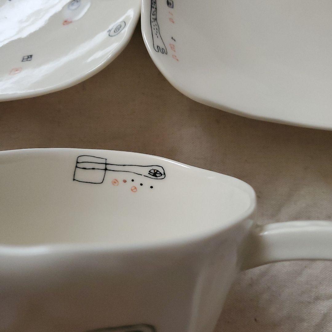 作家 高山愛 皿 マグカップ プレート 手描き イラスト