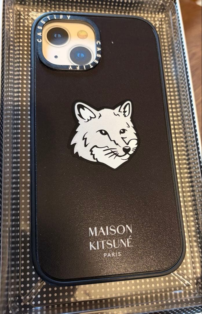 メゾンキツネ × casetify iPhone15ケース＆AirPodsカバー