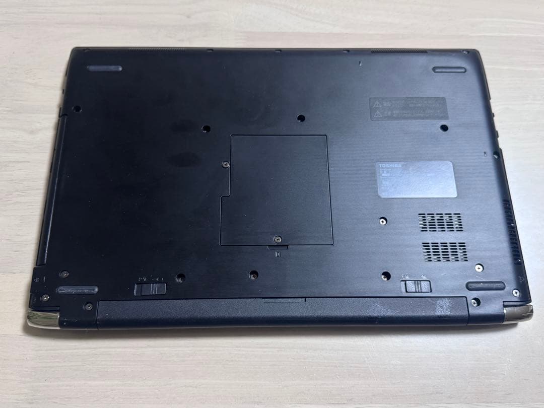 Dynabook T55/EB i3-7100U Blu-ray搭載　快速動作