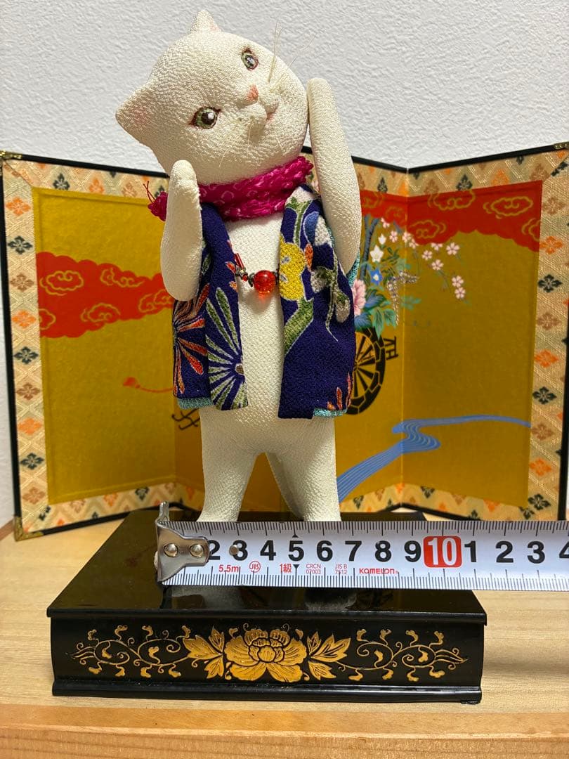 正絹　古布　ちりめん細工　猫　人形