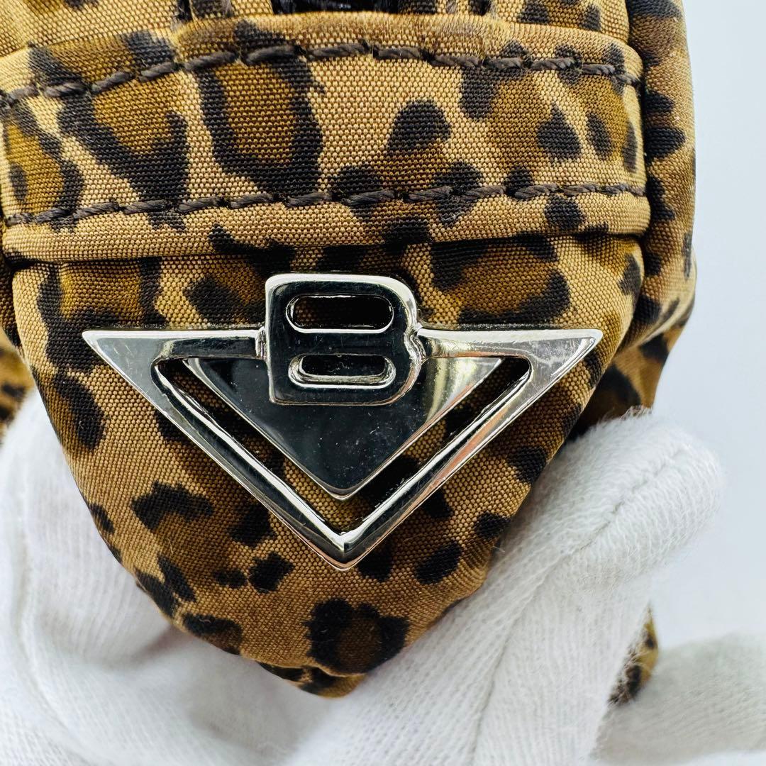 ✨BottegaVeneta✨ボッテガヴェネタ✨ヒョウ柄✨ヴィンテージ✨ポーチ✨