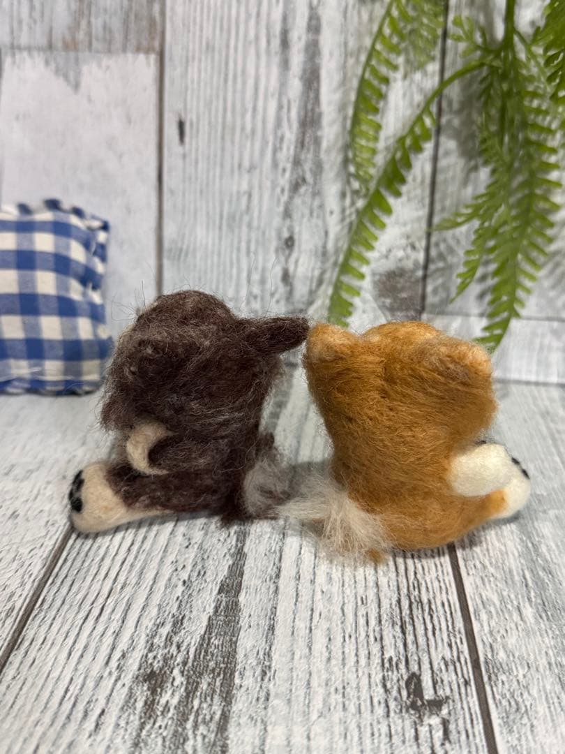 ほっぺがくっつく　なかよし　チワワ　羊毛フェルト　マスコット