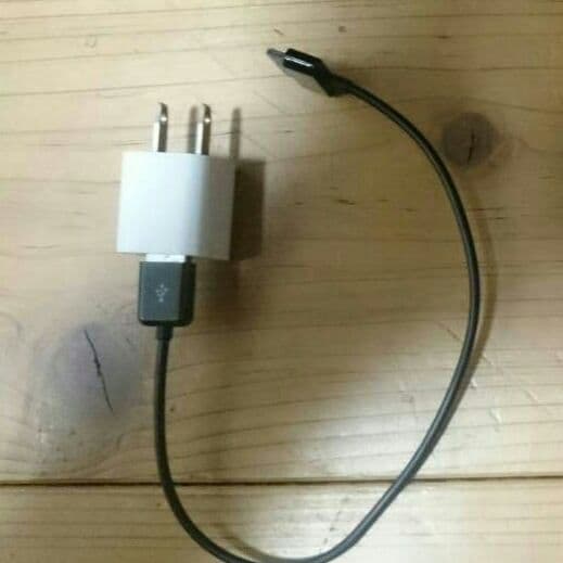 iPodtouch四世代画面割れてるため安くします