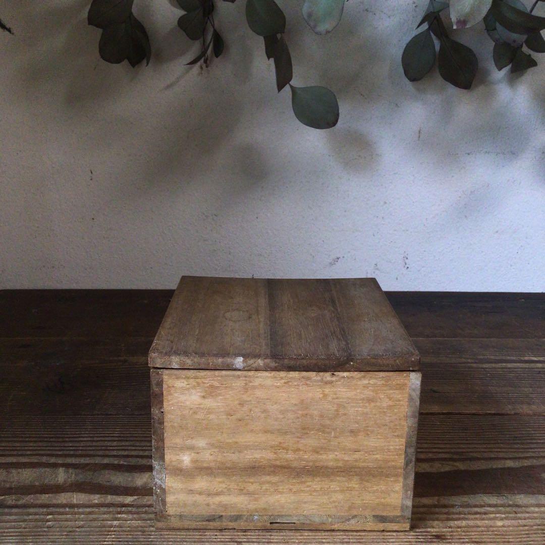 No3162 抹茶碗　福栄造　金彩色絵草花文茶碗　法正寺焼　嘉賦　木箱　送料無料