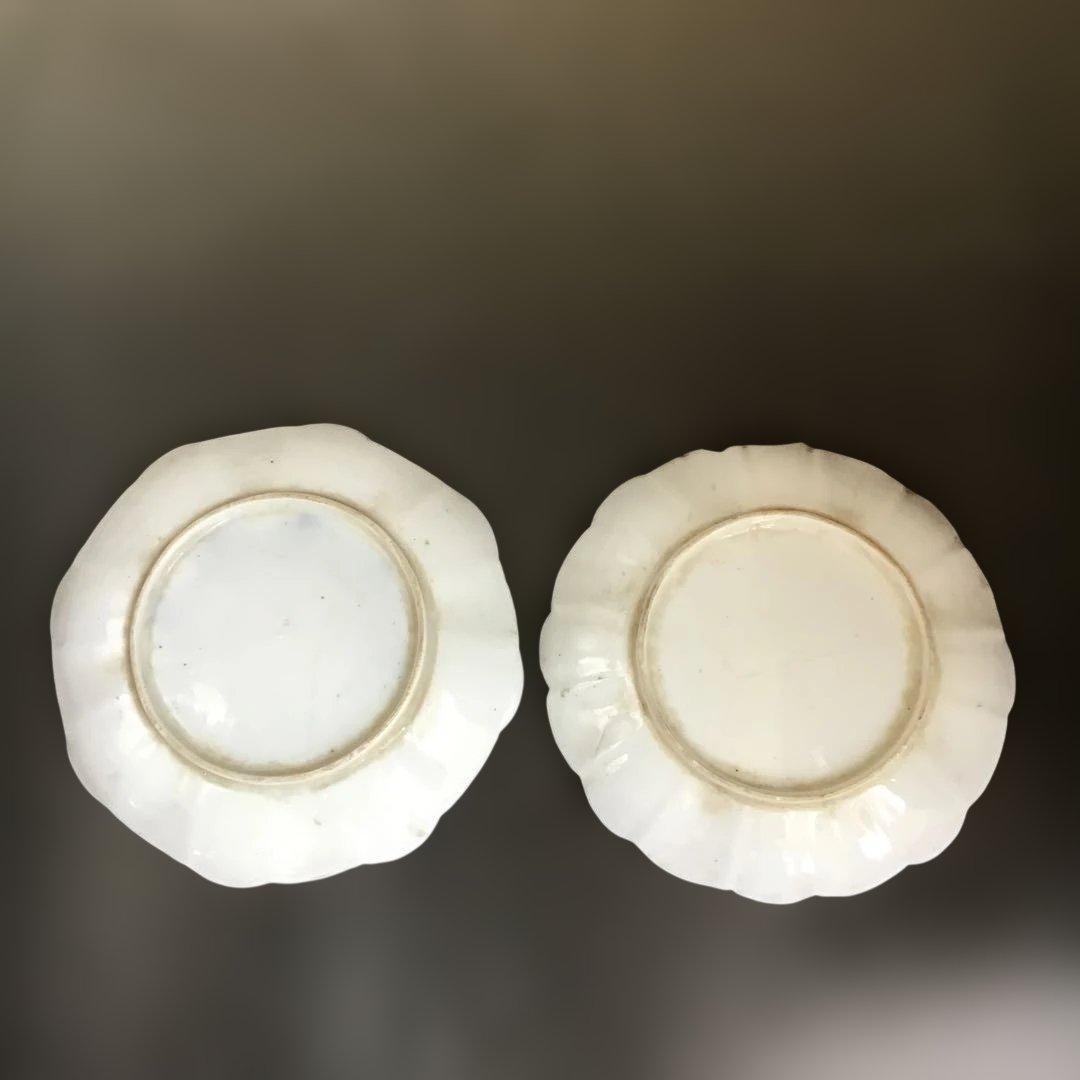 古九谷焼　唐画　陶器皿2枚セット　アンティーク　骨董品　古美術