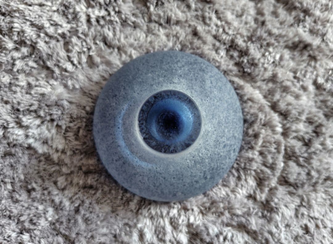 新品未使用　関野　ゆう子さん　うたかたの高台鉢　青色ガラス製丸型ボウル