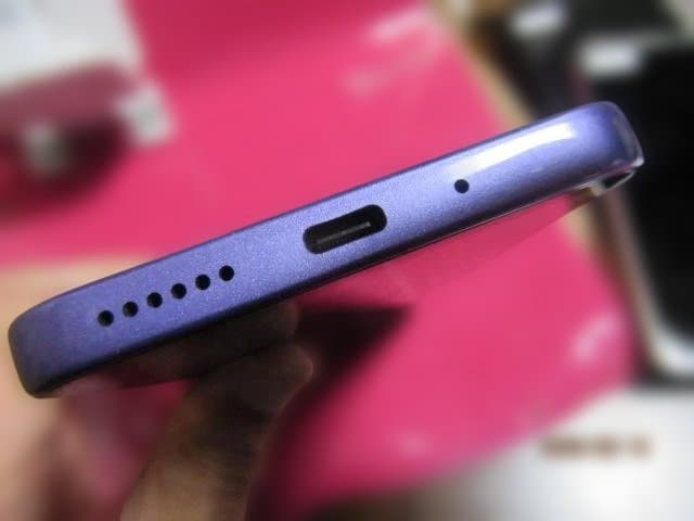 Libero 5G III A202zt os:13 初期済 36-8599