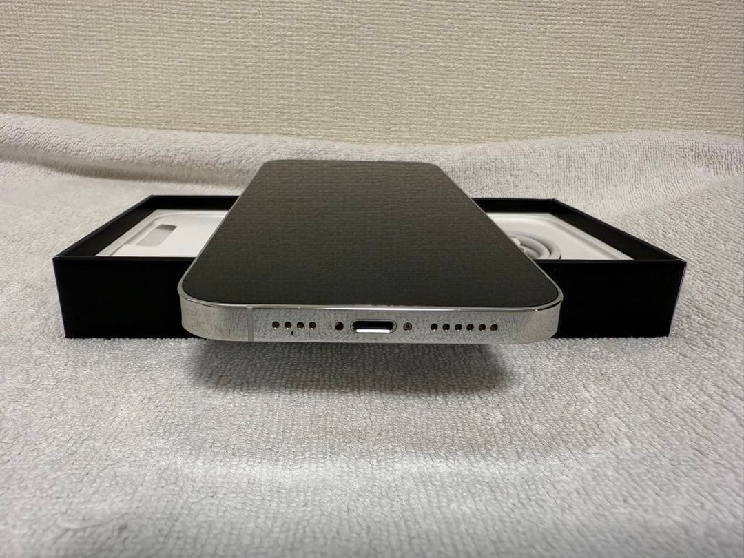 Apple iPhone 13 Pro Max シルバー 256GB