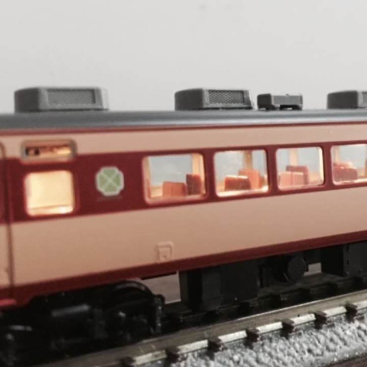 LED室内灯電球色810Ω確認用