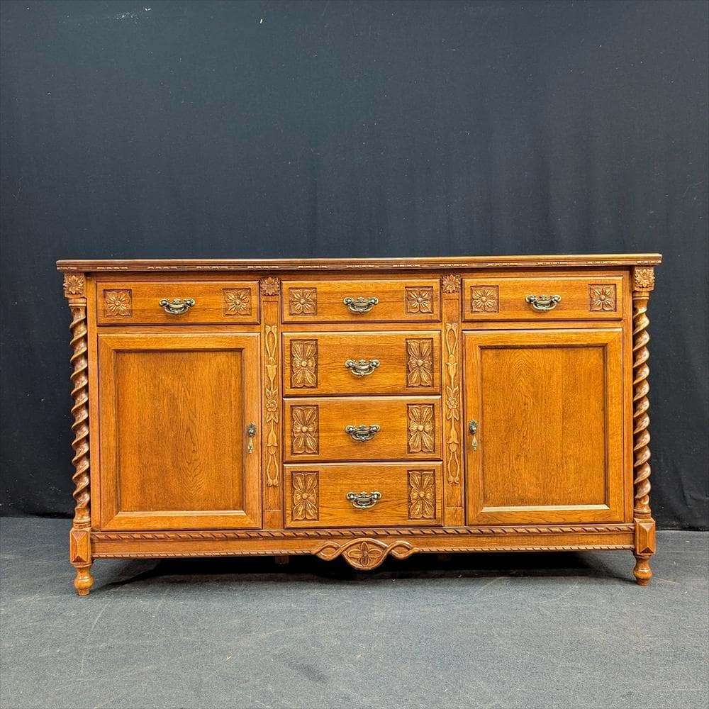 美品　サイドボード　リビングボード　キャビネット　飾り棚　引き出し　レリーフ