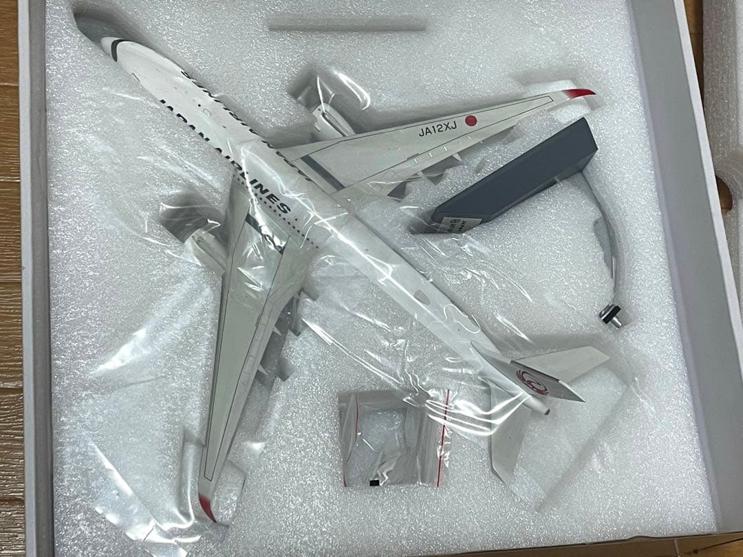 航空機・ヘリコプター J-FOX JAL A350-900 JA12XJ 1/200