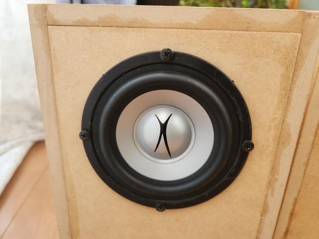 10cm汎用自作バスレフBOX