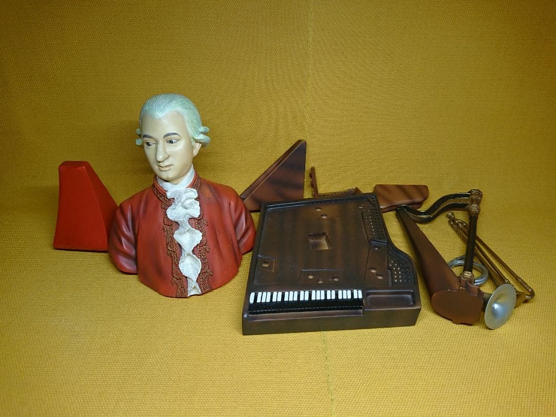 ビンテージ　音楽家　モーツァルト　置物　インテリア　工芸品　美術品　A1453