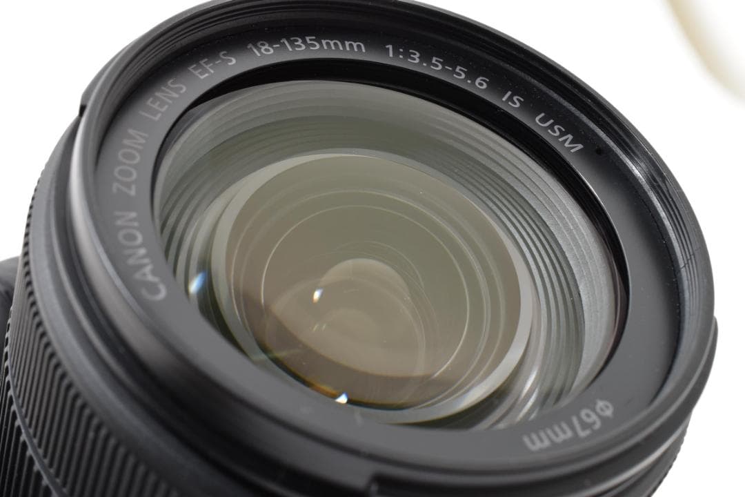 ★外観極上品★キヤノン EF-S 18-135mm f3.5-5.6 #1725