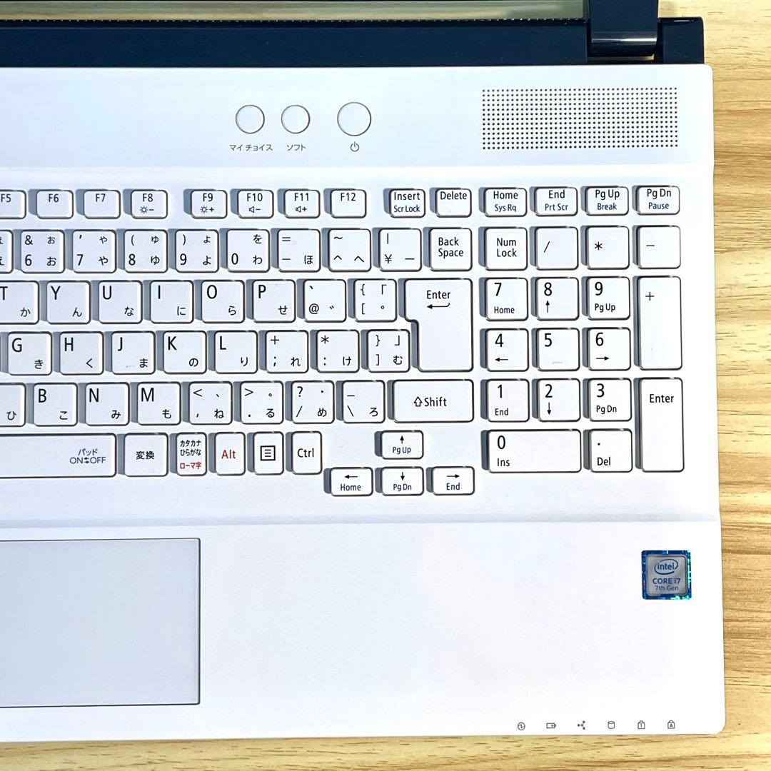 Windowsノート本体 NEC LAVIE/Corei7-7500U/16GB/SSD512GB