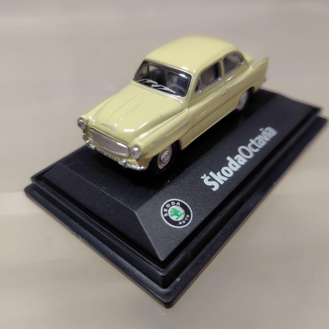 Škoda Octavia ① ミニカー 9台セット 1/72