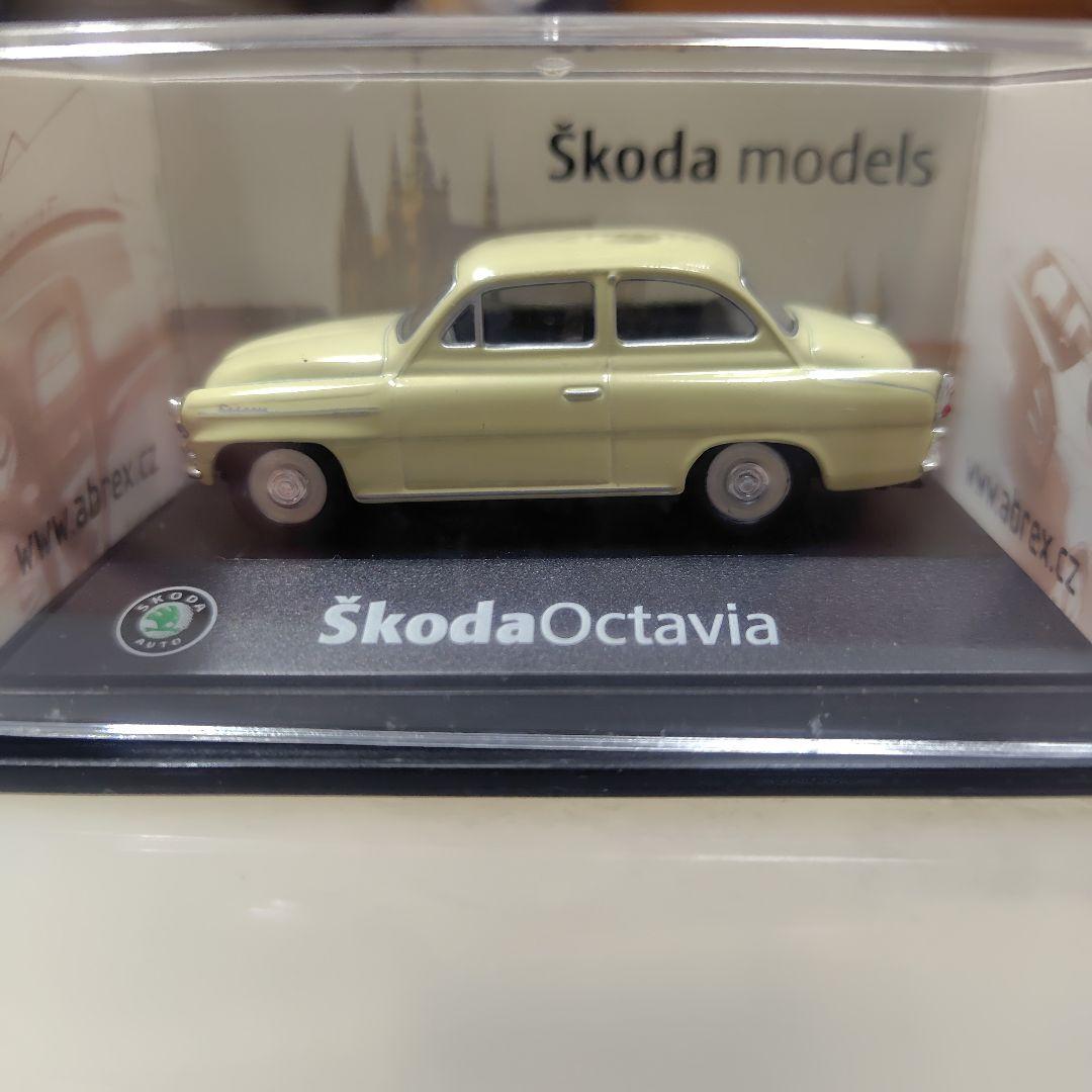 Škoda Octavia ① ミニカー 9台セット 1/72