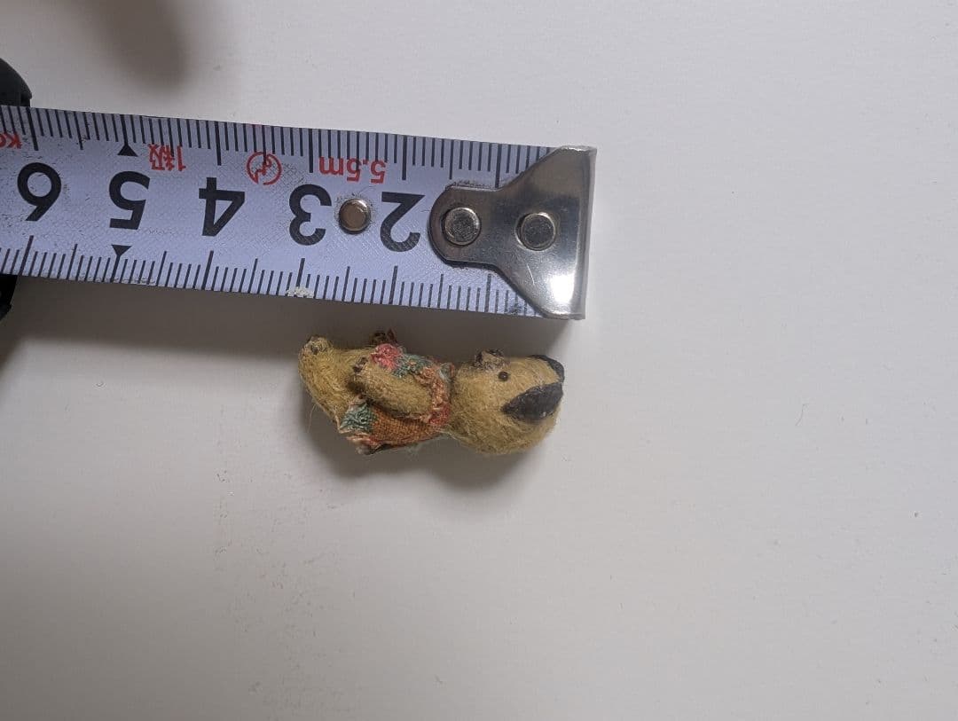 ミニチュア　くまの小さなぬいぐるみ　作家さんの作品