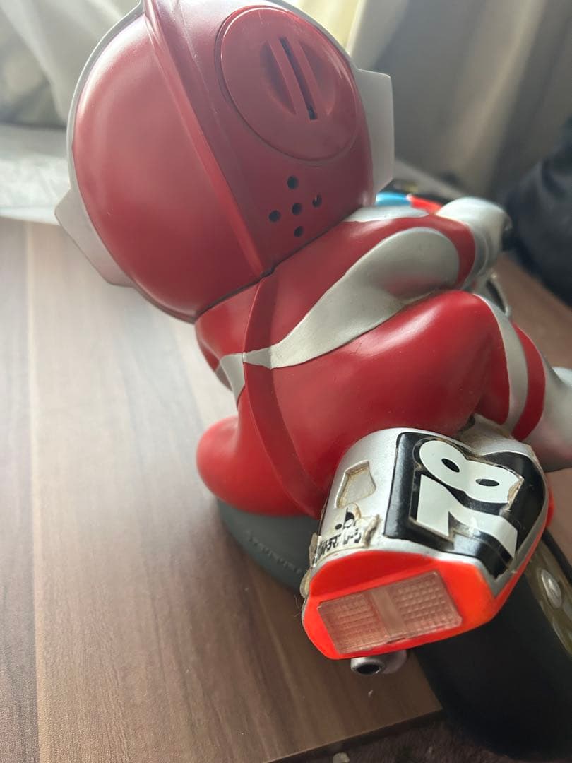 ウルトラマン レーシング 貯金箱 サウンドマネーバンク バイク レトロ 不要品