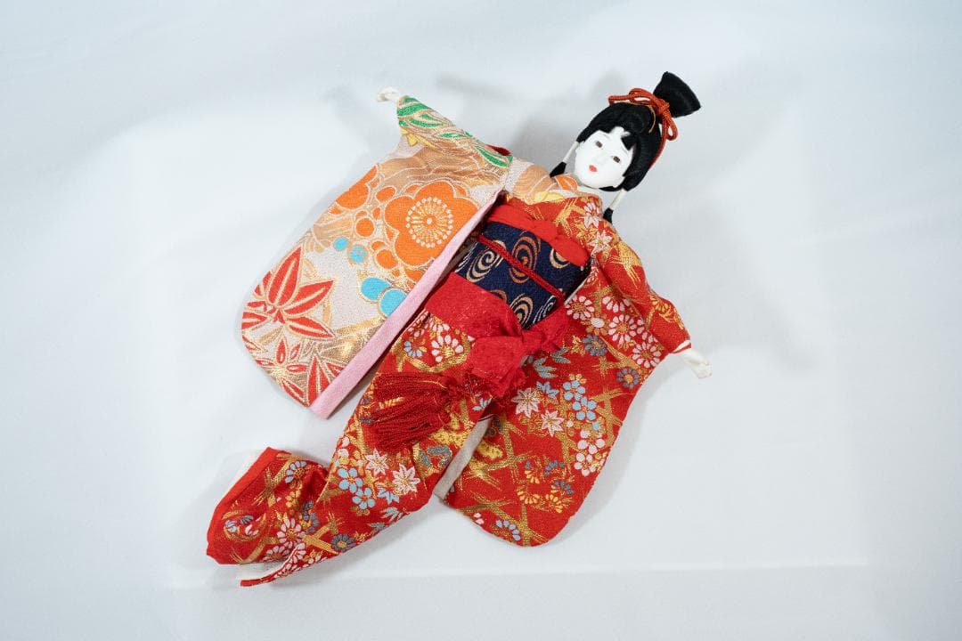 日本人形 片身替わりのお着物を着たお人形 １体 京ちゃん 着物 金襴 手作り