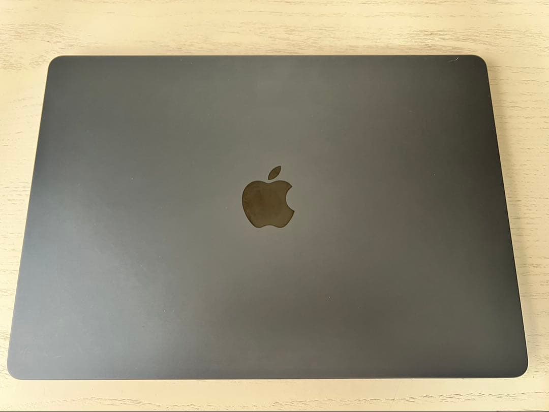 Apple MacBook Air M3 13インチ 16Gミッドナイト 本体