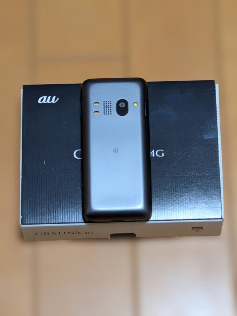 新品未使用 au GRATINA 4G KYF31 ブラック SIMロック解除済