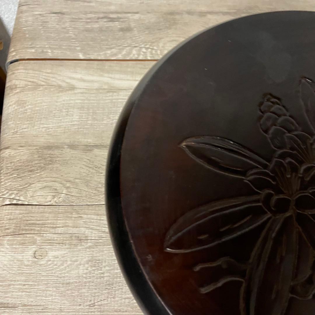 A-2 木製 花台 飾り台 彫刻 漆塗り 丸型 三足 天然木 盆栽台 香炉台