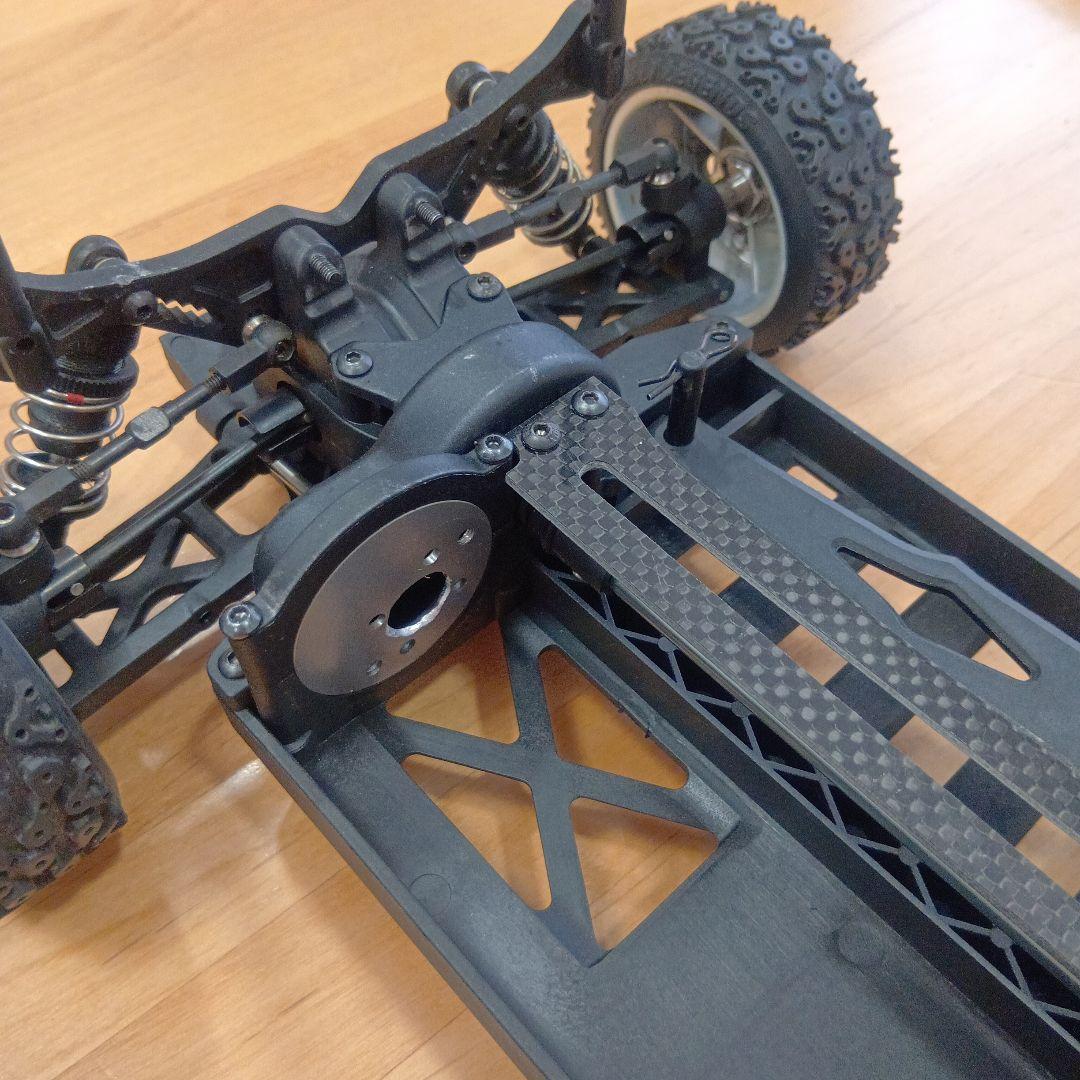 １／１０　ランチャデルタS4　ラジコンカーボディ（シャーシおまけ）