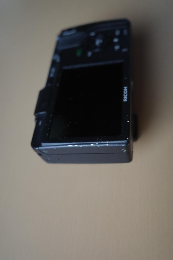 RICOH リコー コンパクトデジタルカメラ GX200