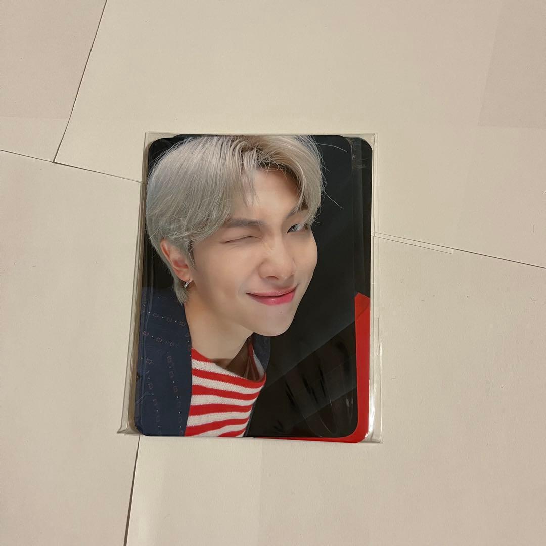 即日発送⭕️【BTS】アミボム　コンサートグッズ　ペンライト　トレカ付　専用袋付き