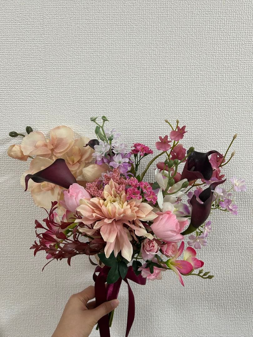 造花ブーケ　ウェディング　ピンク　ブートニア