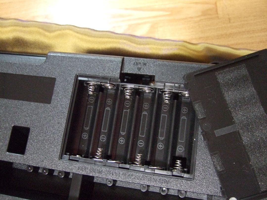 CASIO CTK-2550 電子ピアノ 電子キーボード 61鍵 【送料込】