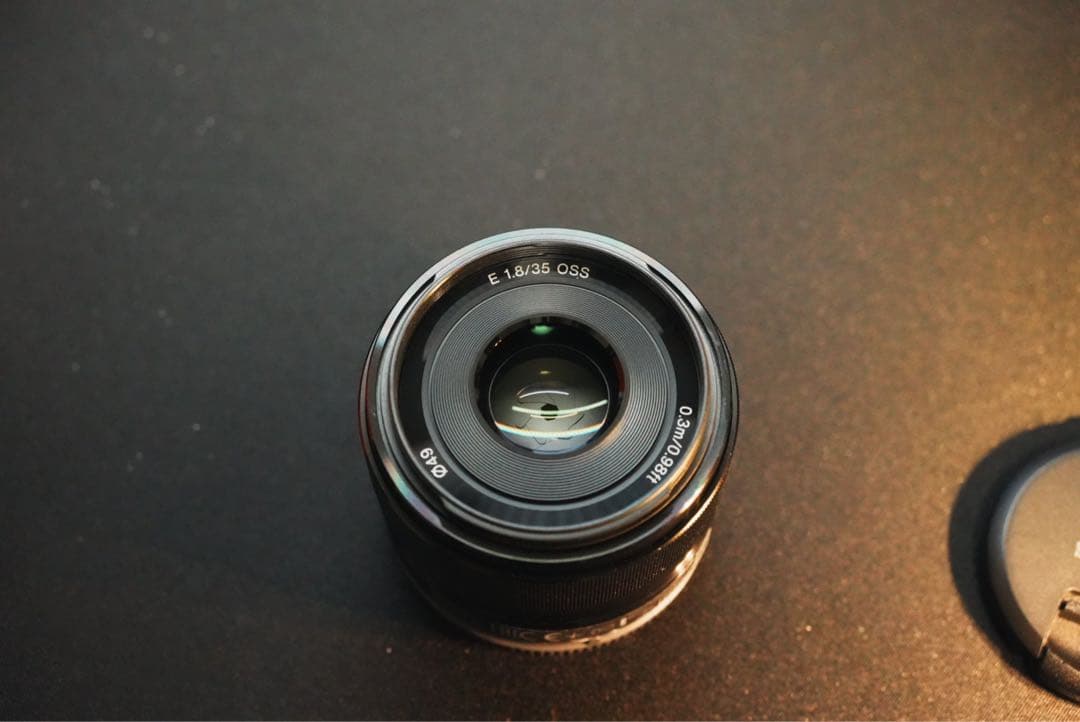 美品　SONY E35mm F1.8 OSS レンズ