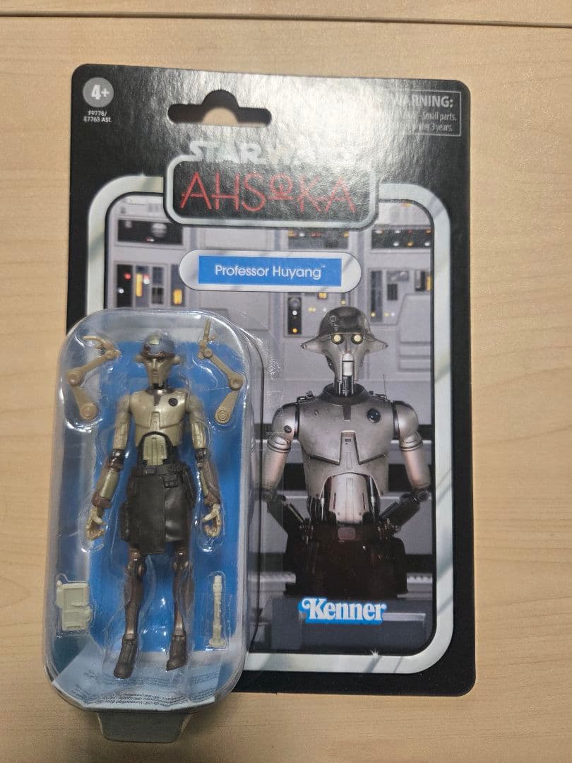 ２体セット　アソーカ　ヒューヤング　スターウォーズ 　ヴィンテージ