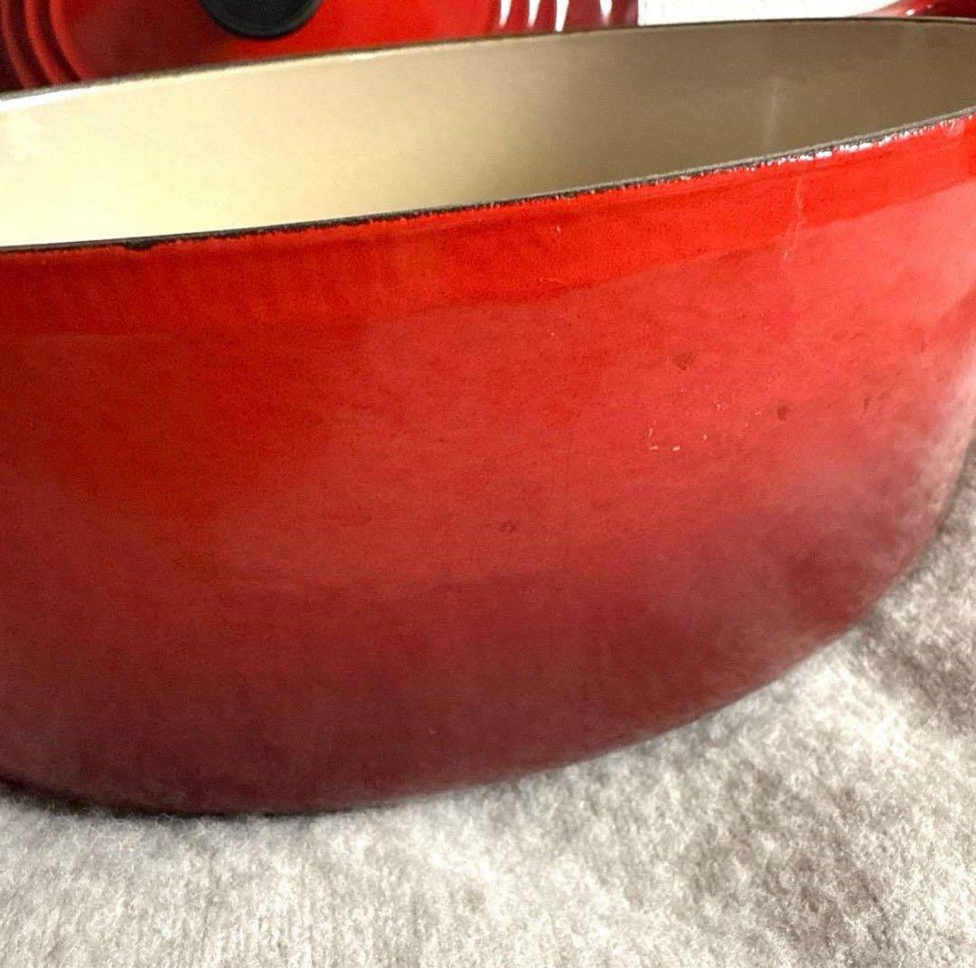 ル・クルーゼ 鋳鉄製レッド両手鍋 25cm