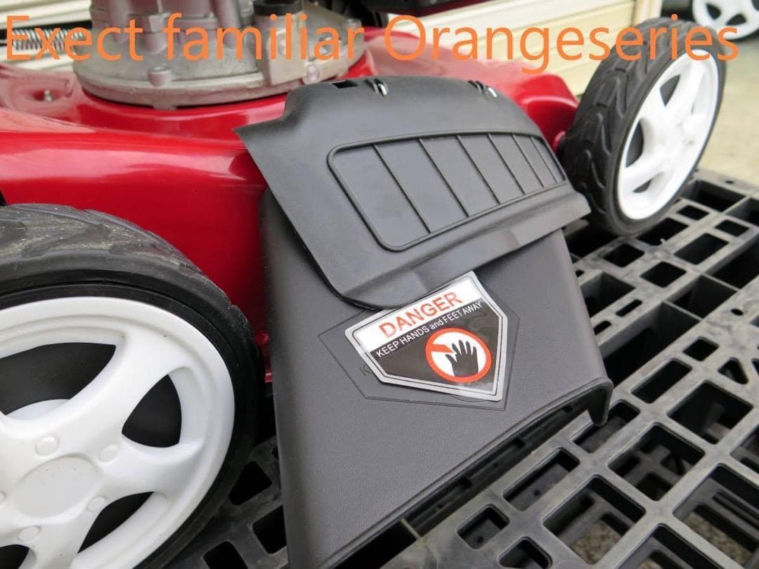 Exect Familiar〇自走式 〇横排出機能 〇４，０馬力　４ストOHV