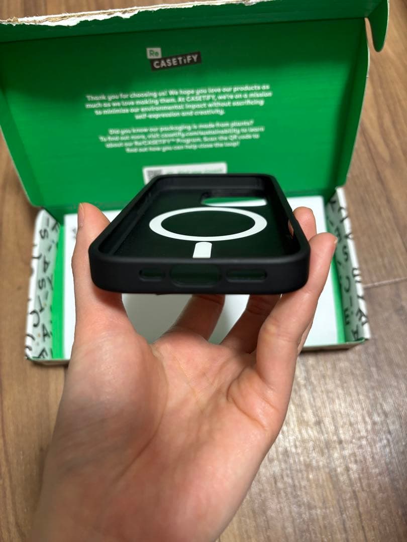 CASETIFY Iphone 16pro ミラーケース MagSafe対応